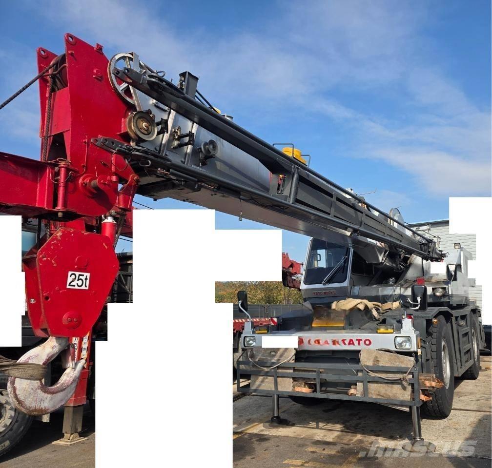 Kato KR 25 H V-3 Terepdaruk