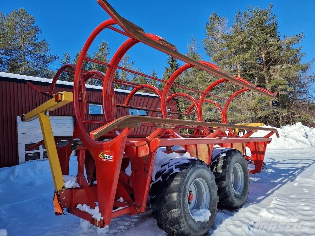 Keltec  Bale Chaser Bálaszállító pótkocsi