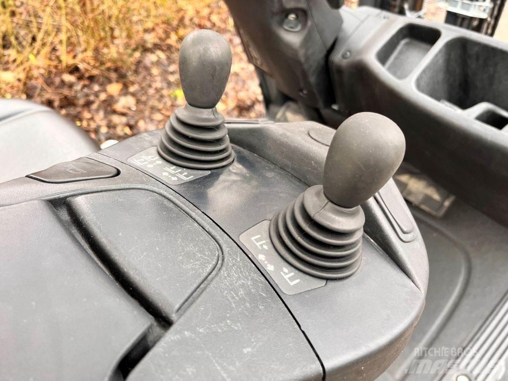 Linde H18T-01 Gázüzemű targoncák