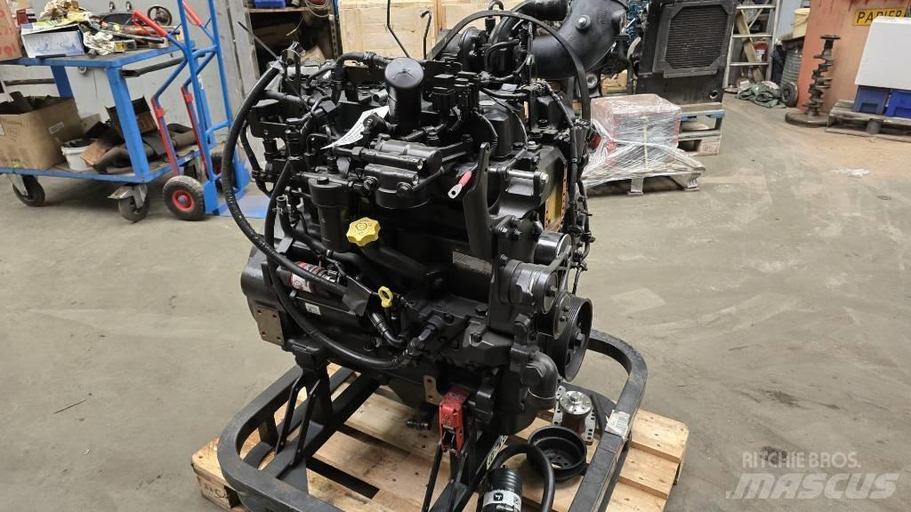 John Deere CD4045 Motorok