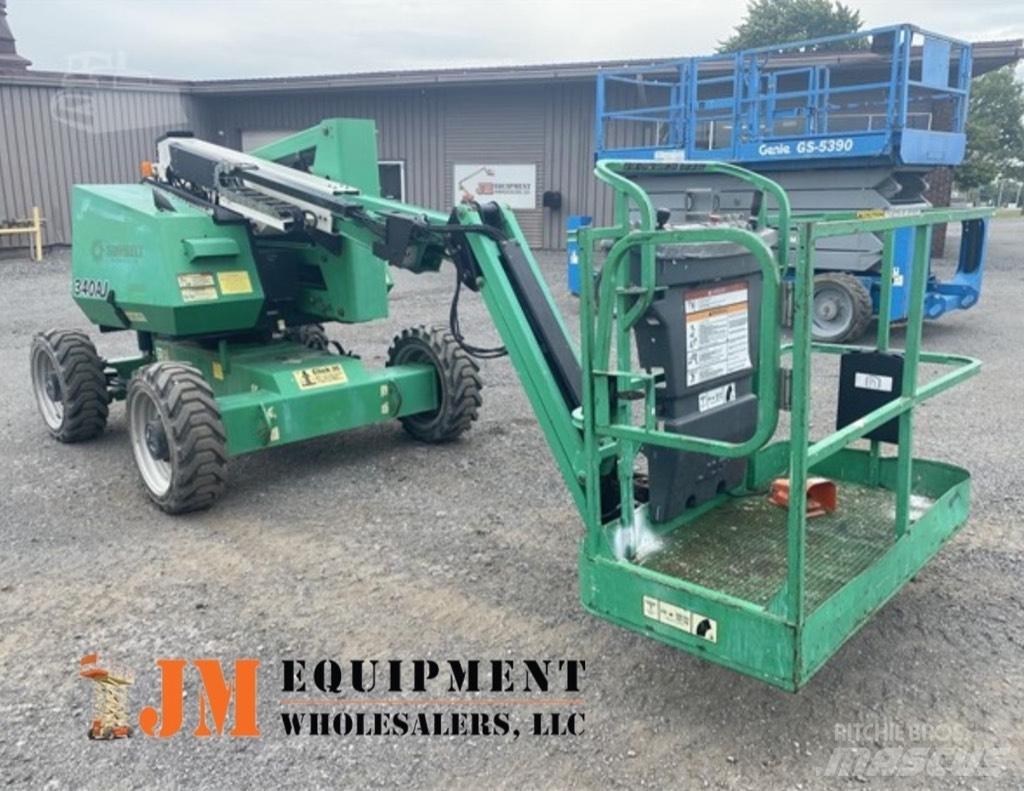 JLG 340 AJ Karos emelők