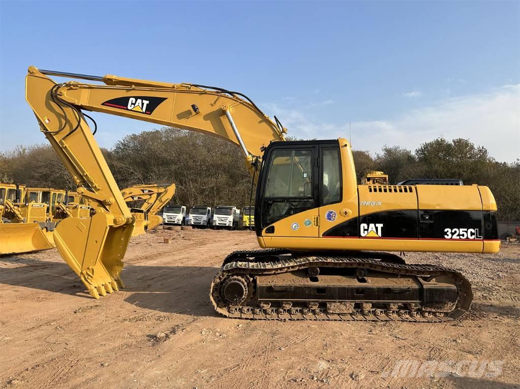 CAT 325C Lánctalpas kotrók