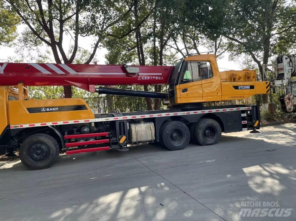 Sany 250S Terepdaruk