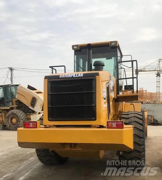 CAT 966H Gumikerekes homlokrakodók