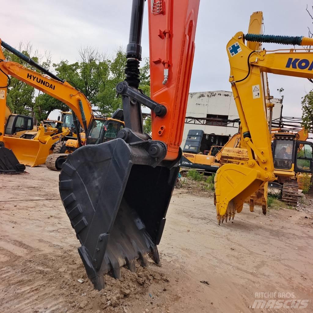 Doosan DX300 Lánctalpas kotrók