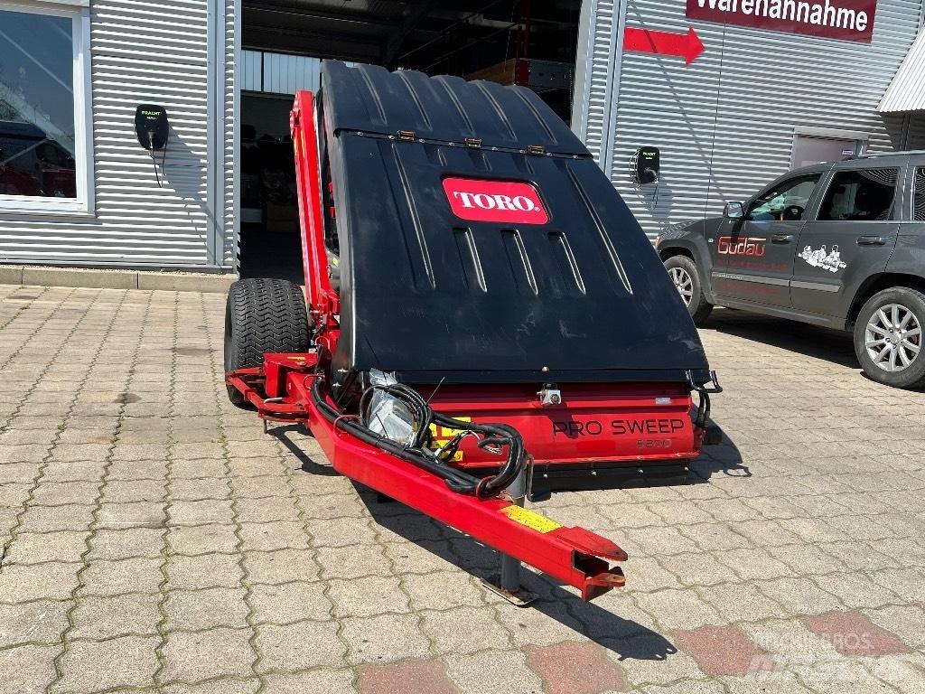 Toro Pro Sweep Golfpálya karbantartó gépek