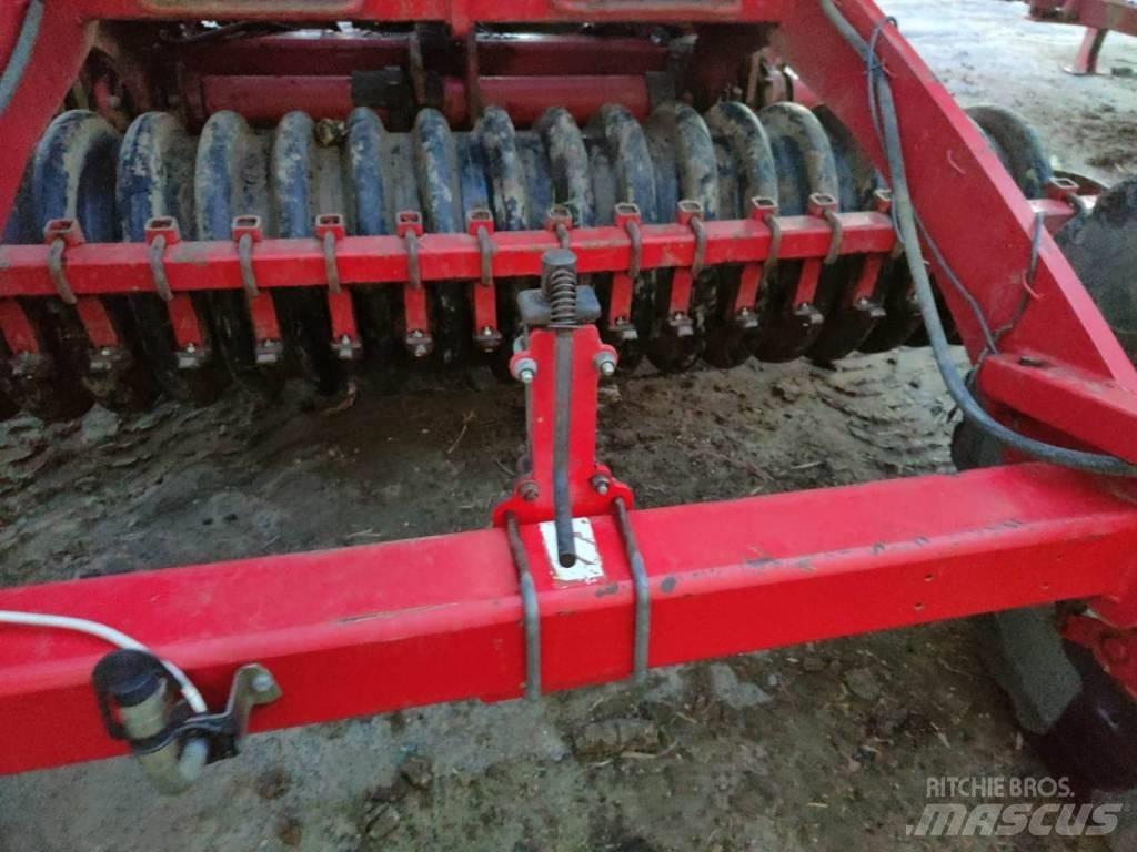 Horsch JOCKER 12 RT Tárcsás boronák