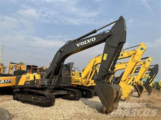 Volvo EC240 Lánctalpas kotrók