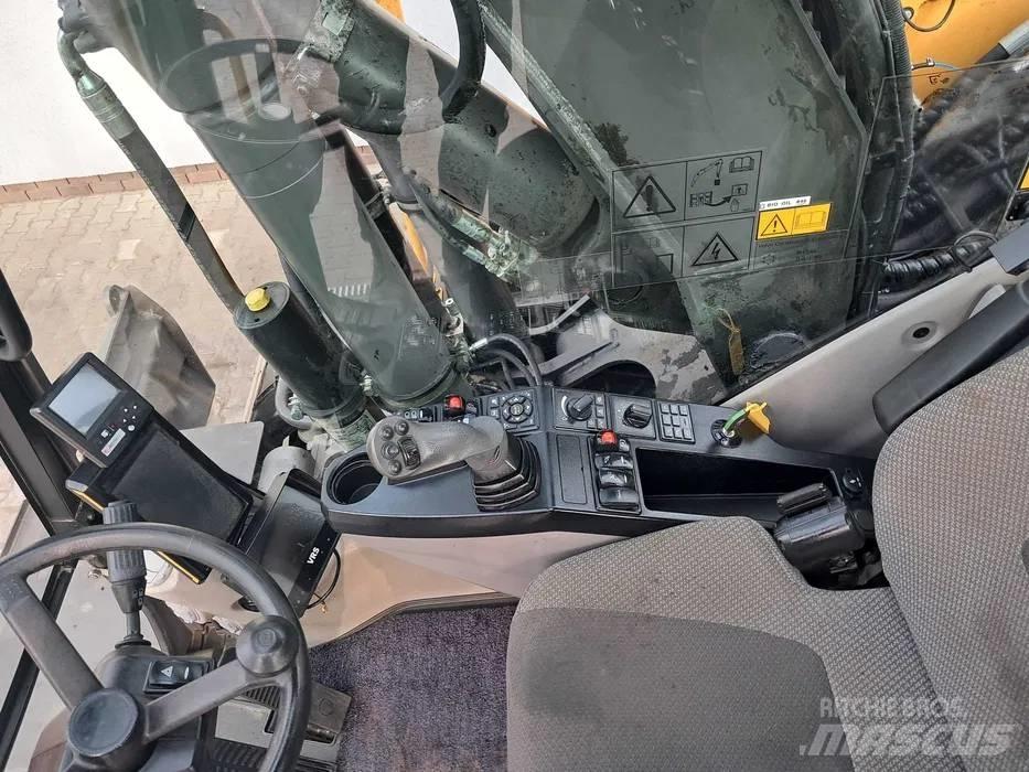 Volvo EW 160 E Gumikerekes kotrók