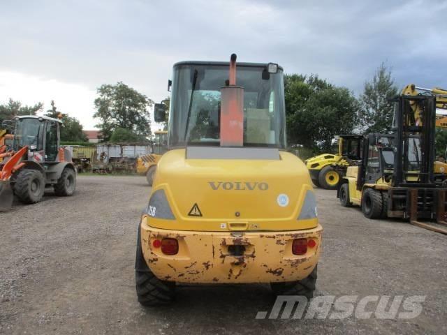 Volvo L 25 B Gumikerekes homlokrakodók