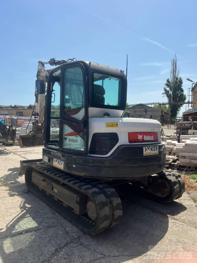 Bobcat E 85 Közepes (midi) kotrók 7 t - 12 t