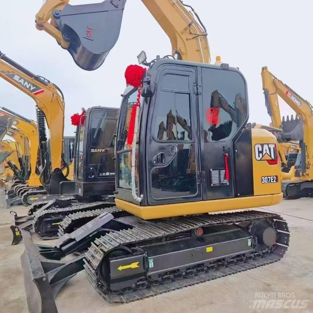 CAT 307E2 Lánctalpas kotrók