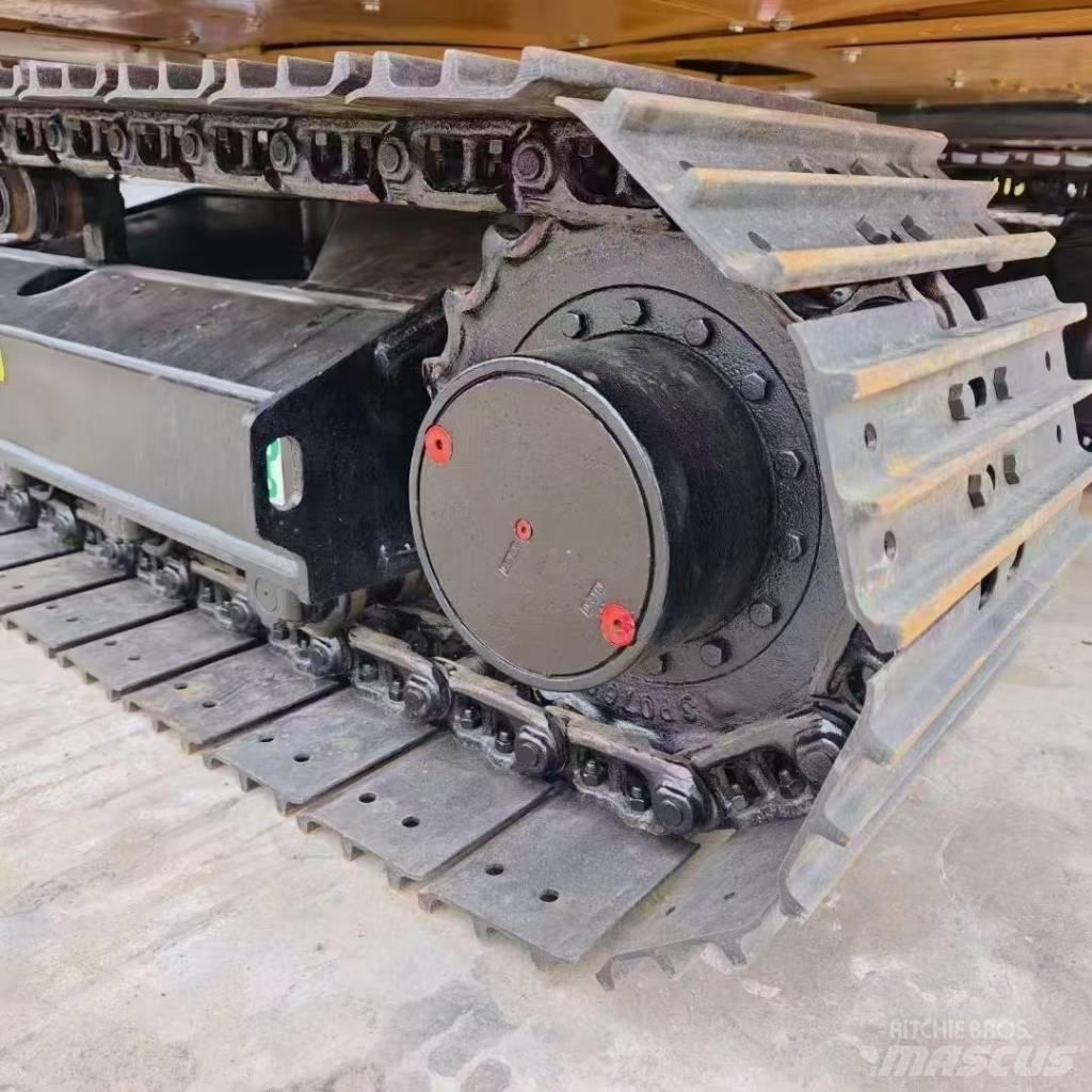 CAT 307E2 Lánctalpas kotrók