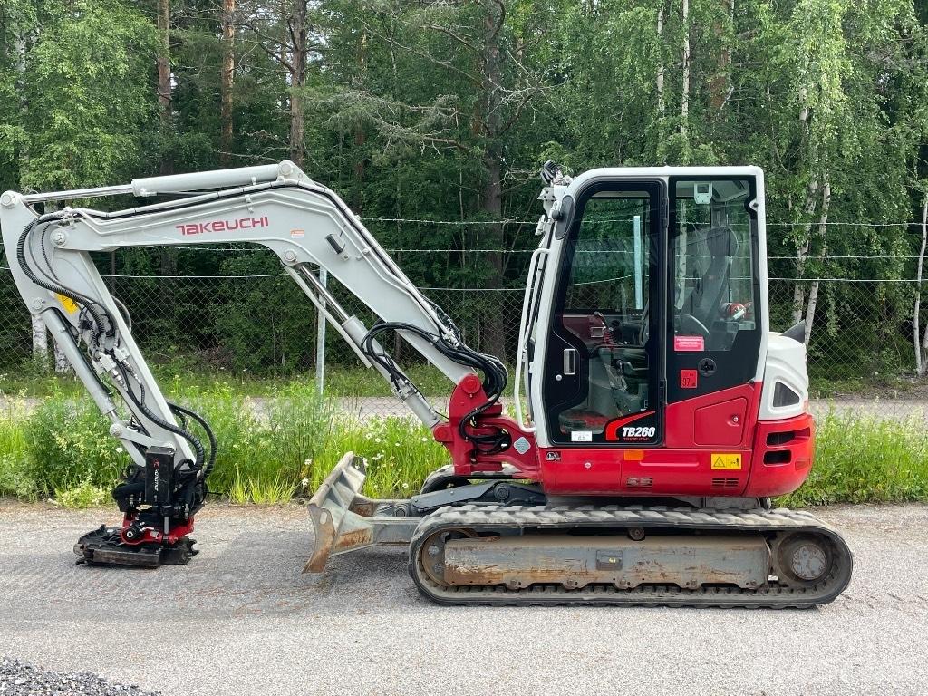 Takeuchi TB 260 Mini kotrók < 7t