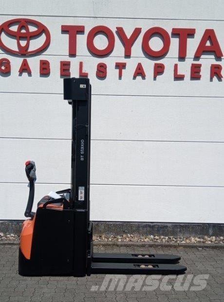 Toyota SWE160L Elektromos gyalogkíséretű targoncák