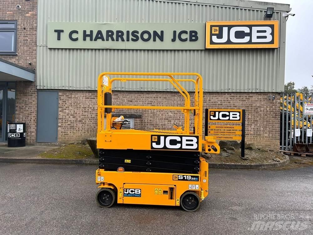 JCB S1932E Ollós emelők