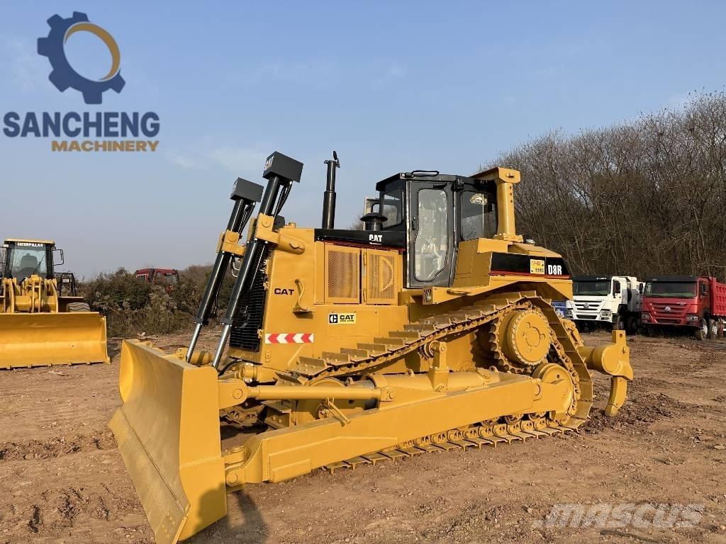CAT D 8 R lánctalpas dózerek