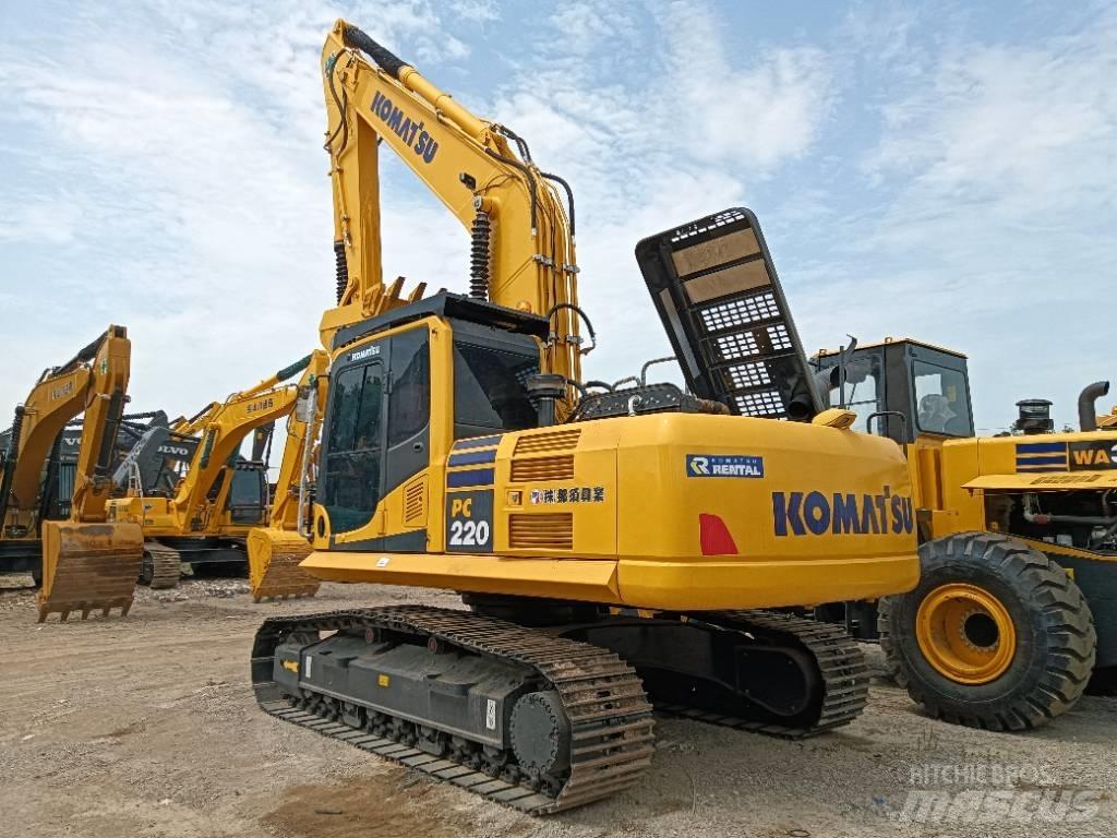 Komatsu PC 220-8 Lánctalpas kotrók