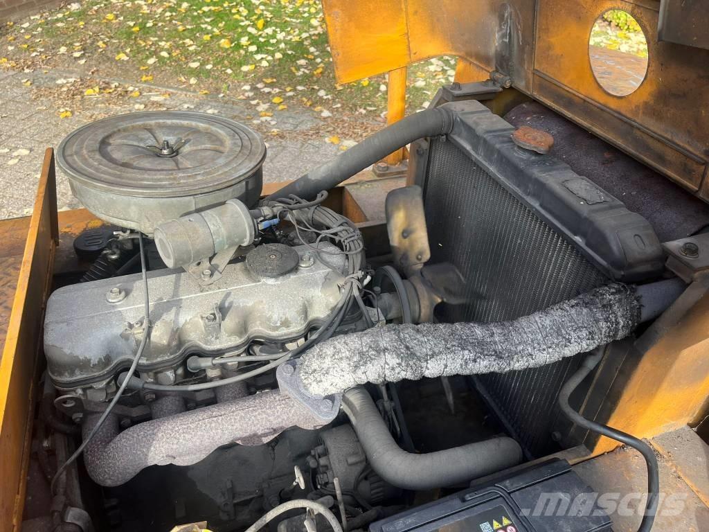 Mitsubishi FG25 Targoncák-Egyéb