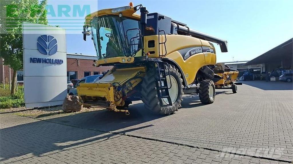 New Holland cx 840 Kombájnok