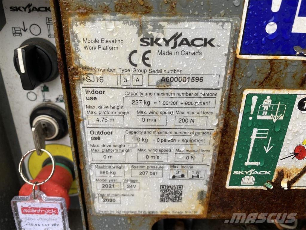 SkyJack SJ16 Személyemelők
