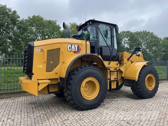 CAT 950 GC Gumikerekes homlokrakodók