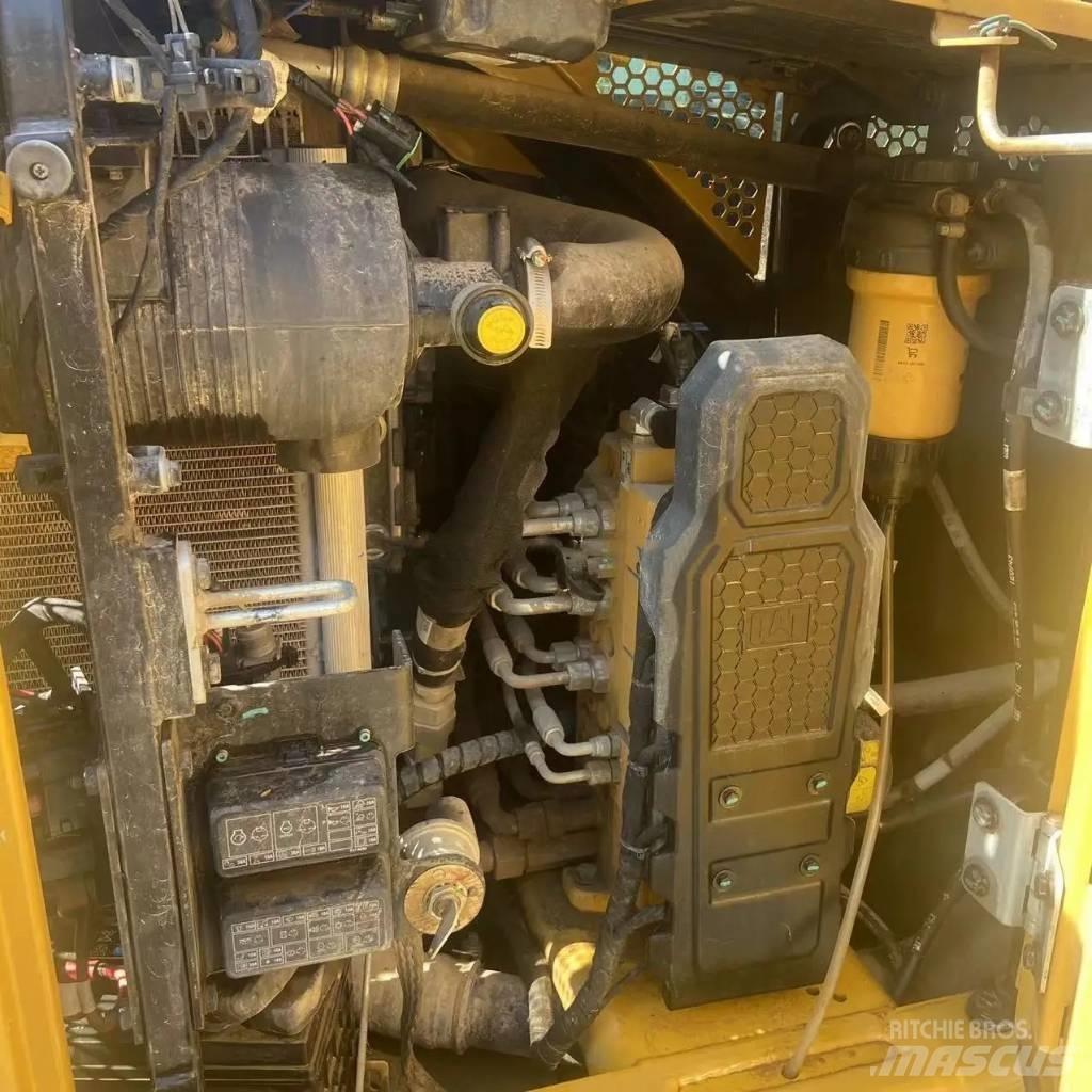 CAT 306E2 Lánctalpas kotrók