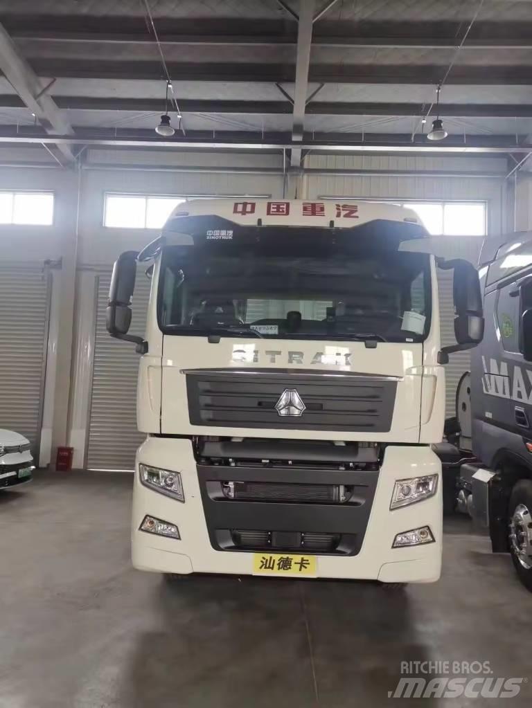 Sitrak SINOTRUCK 4x2 Nyergesvontatók