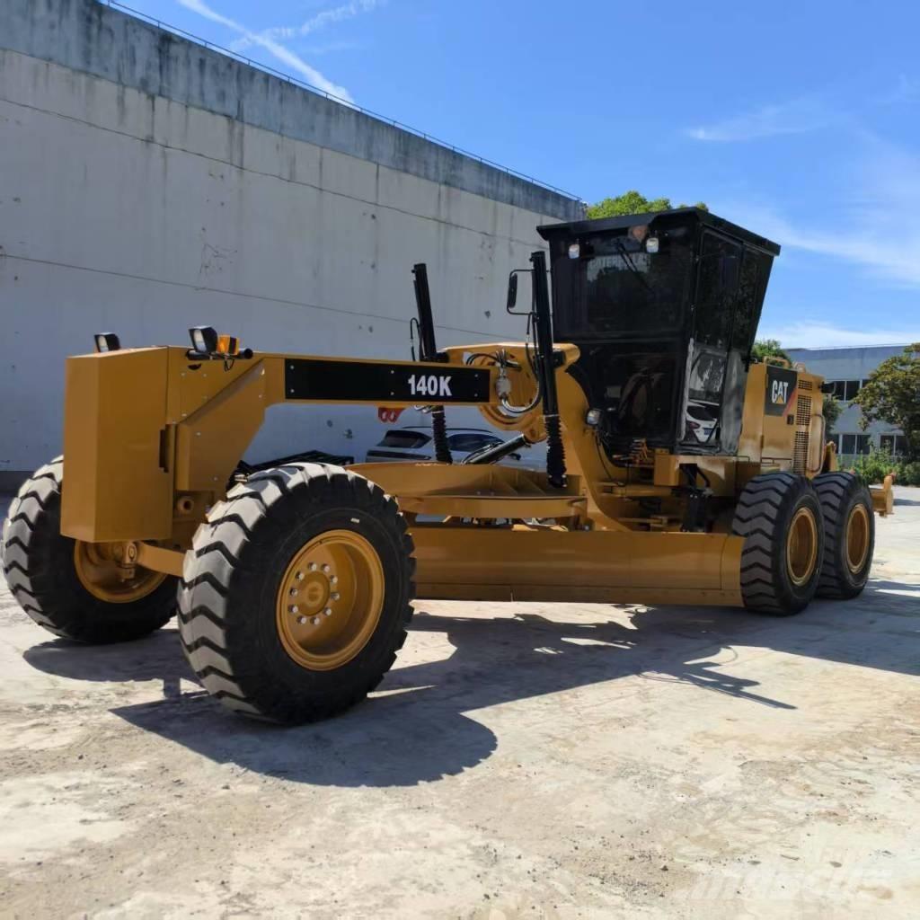 CAT 140 K Gréderek