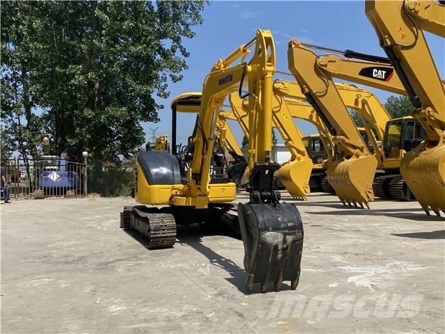 Komatsu PC 35 Lánctalpas kotrók