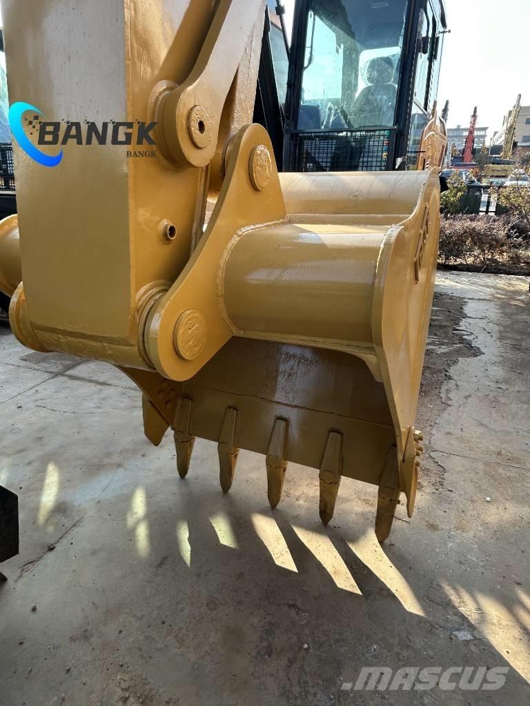 CAT 320 GC Lánctalpas kotrók