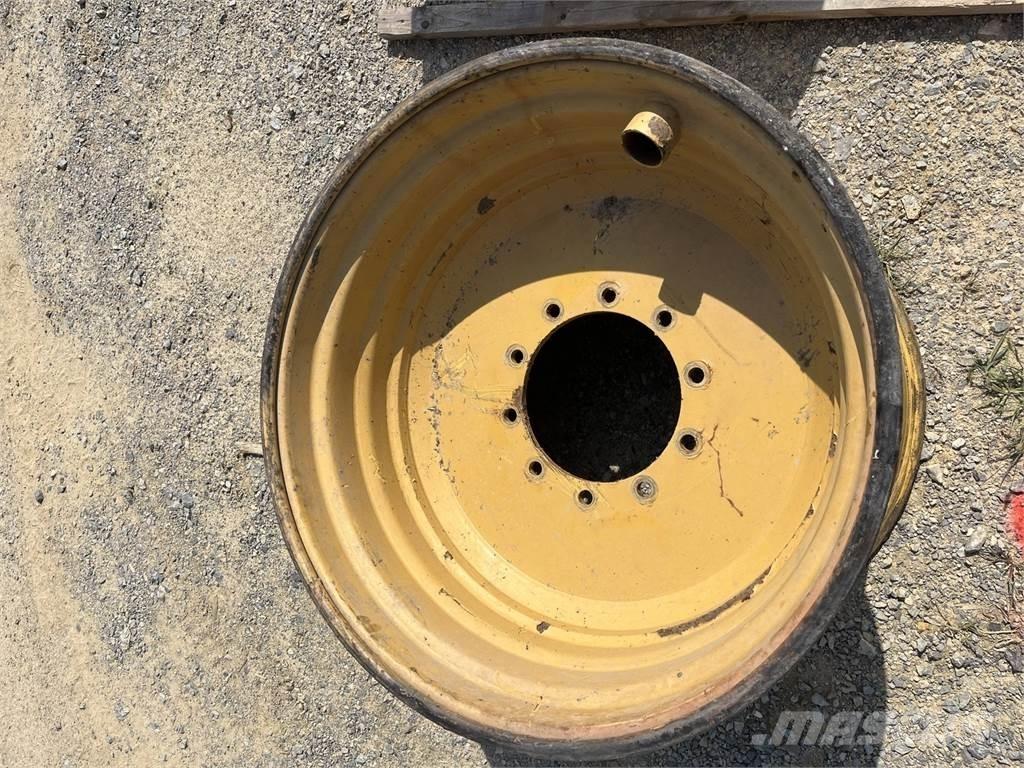 Eco Log 560D 24x34 Gumiabroncsok, kerekek és felnik