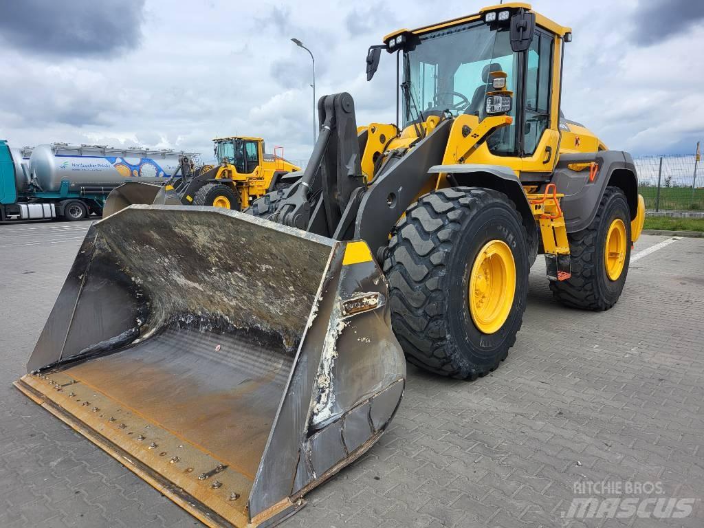 Volvo L110H Gumikerekes homlokrakodók