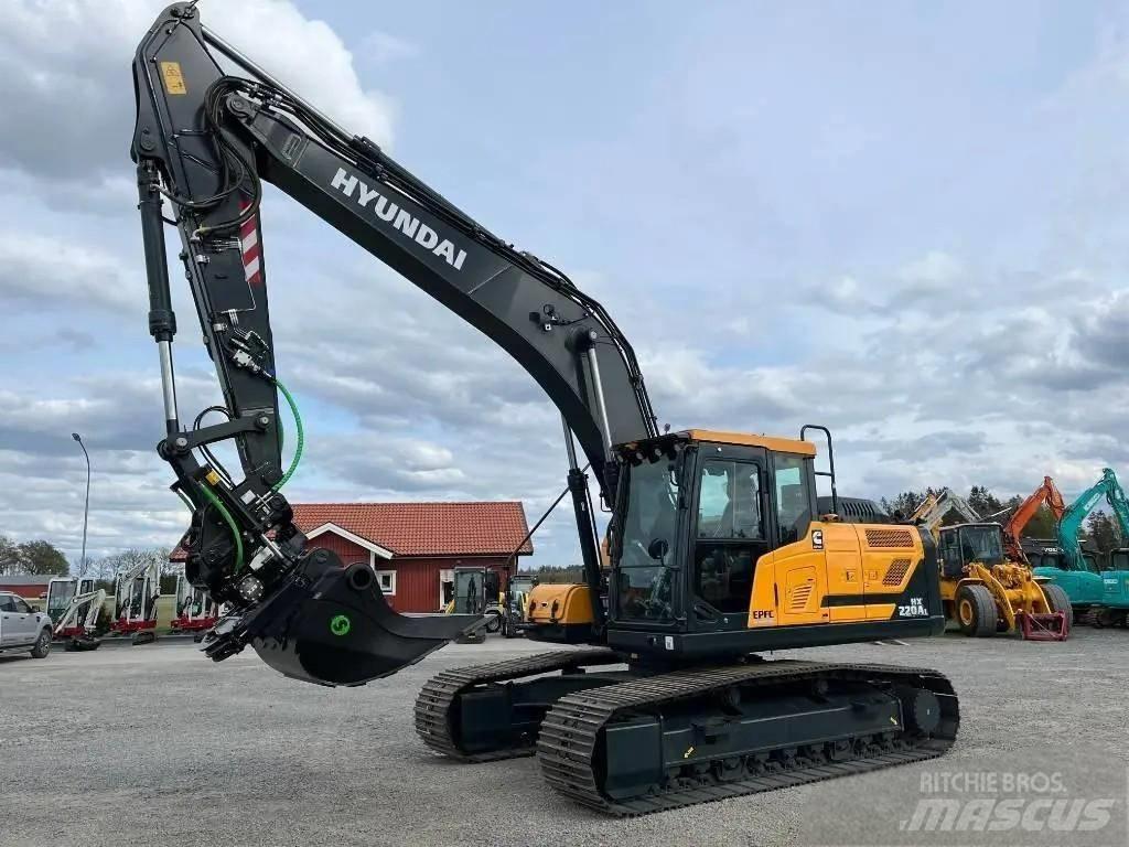 Hyundai HX 220 Lánctalpas kotrók