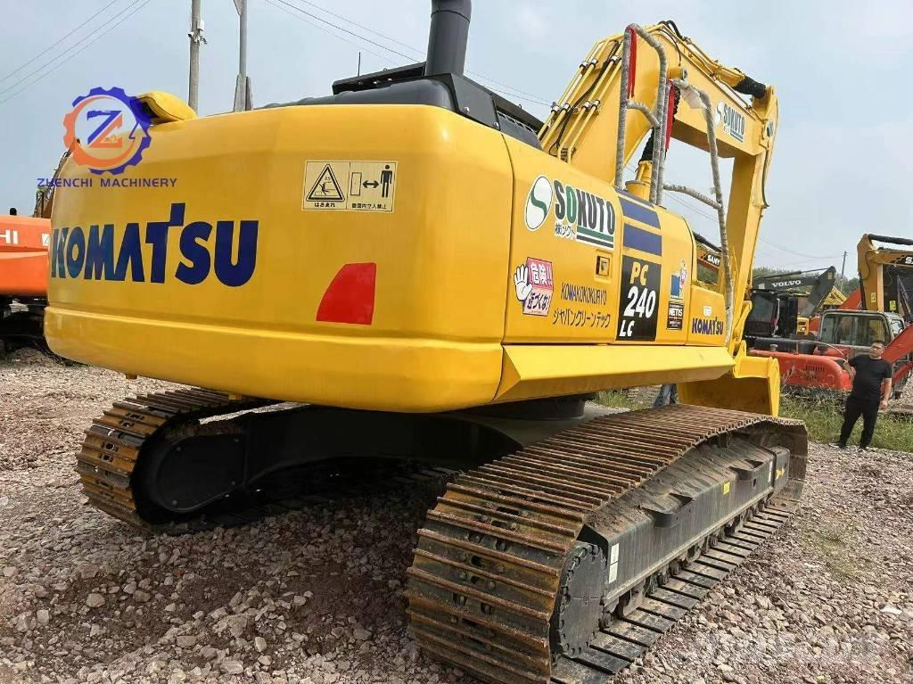 Komatsu PC 240-8 Lánctalpas kotrók