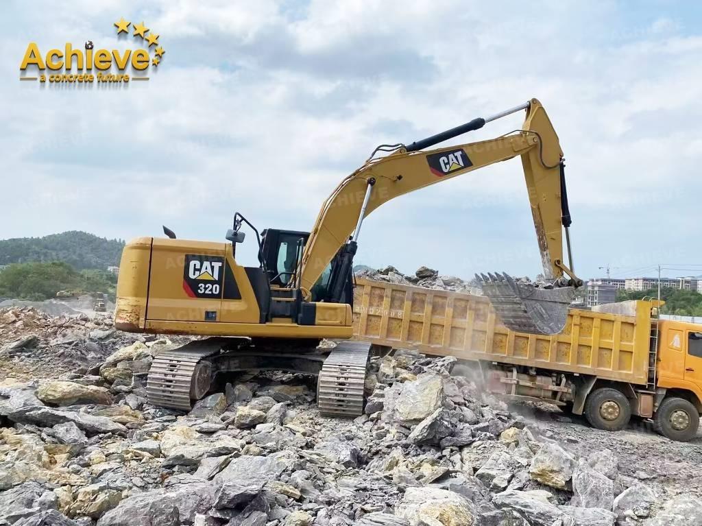 CAT 320 Lánctalpas kotrók