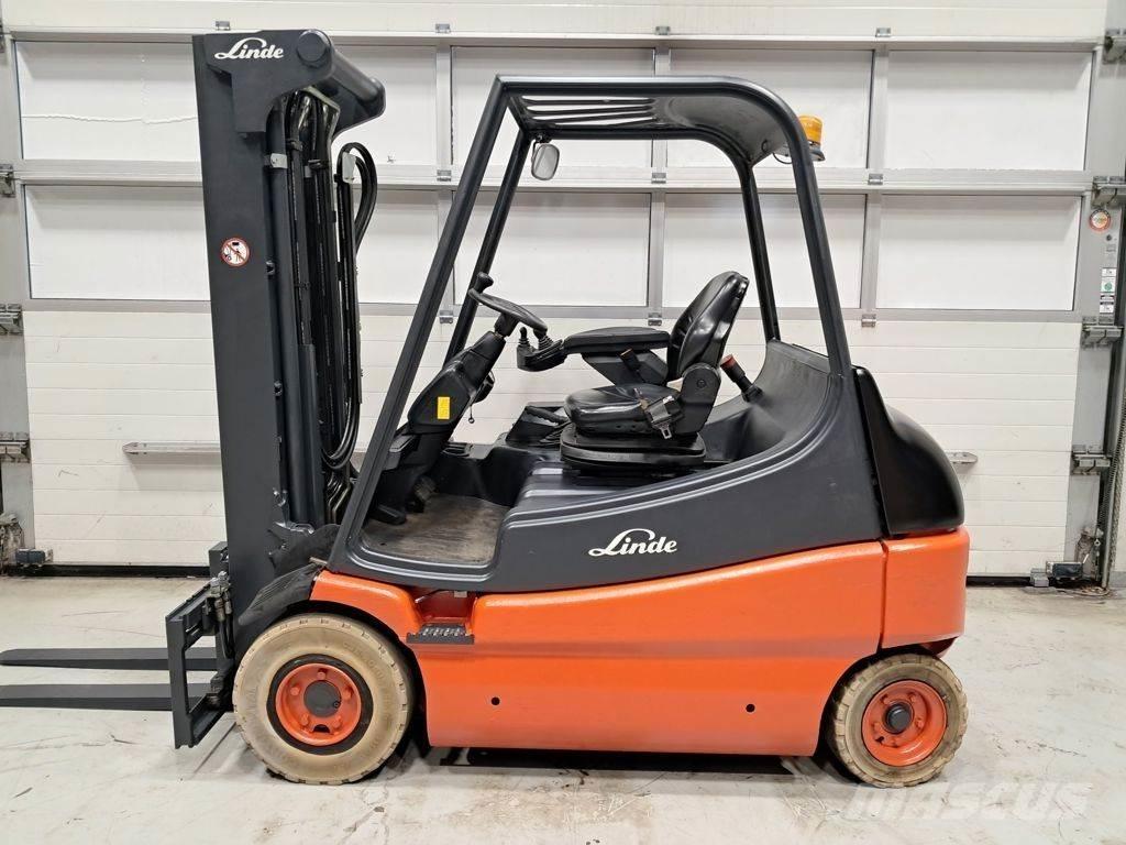 Linde E25/02 Elektromos targoncák