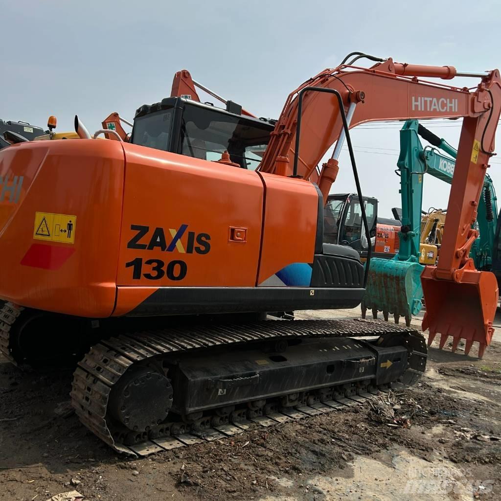Hitachi 130 Lánctalpas kotrók