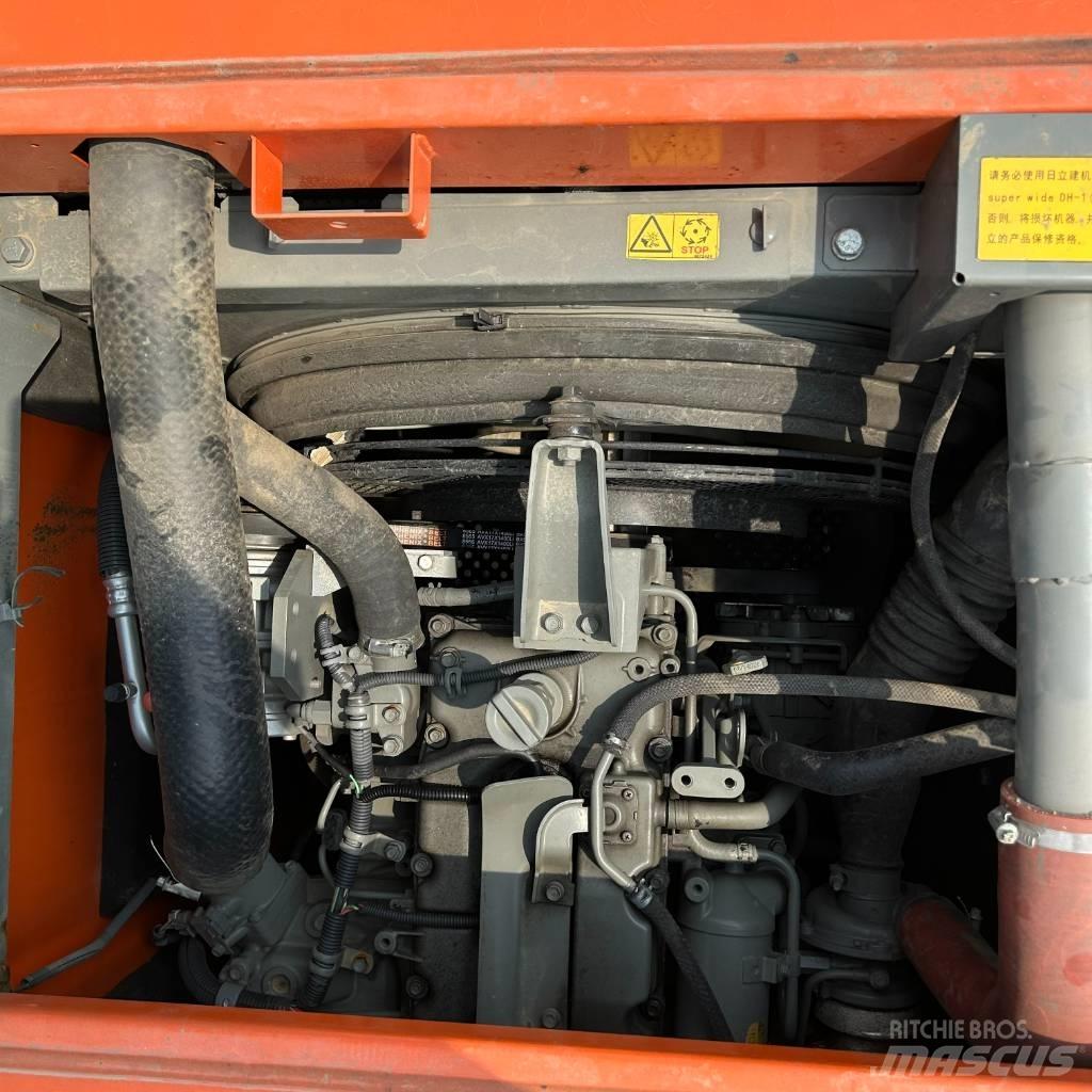 Hitachi 130 Lánctalpas kotrók