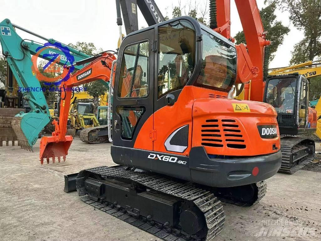 Doosan DX 60 Mini kotrók < 7t