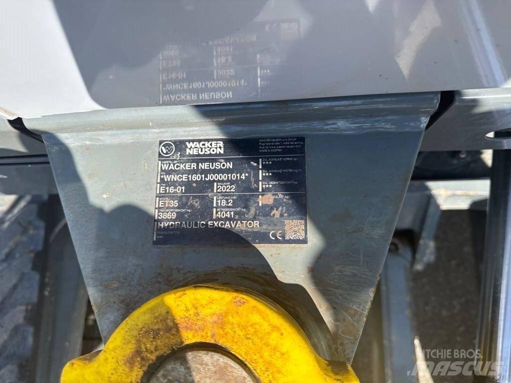 Wacker Neuson ET35 Lánctalpas kotrók