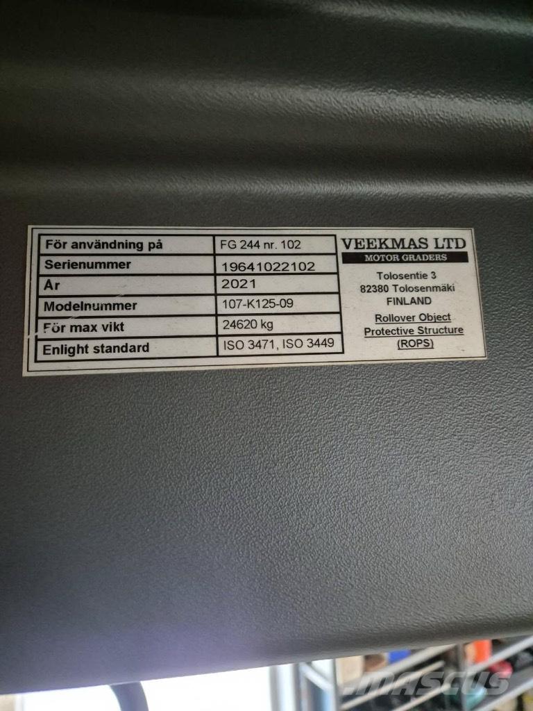 Veekmas FG 244 Gréderek