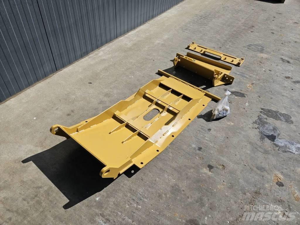 CAT 140M2 Egyéb alkatrészek