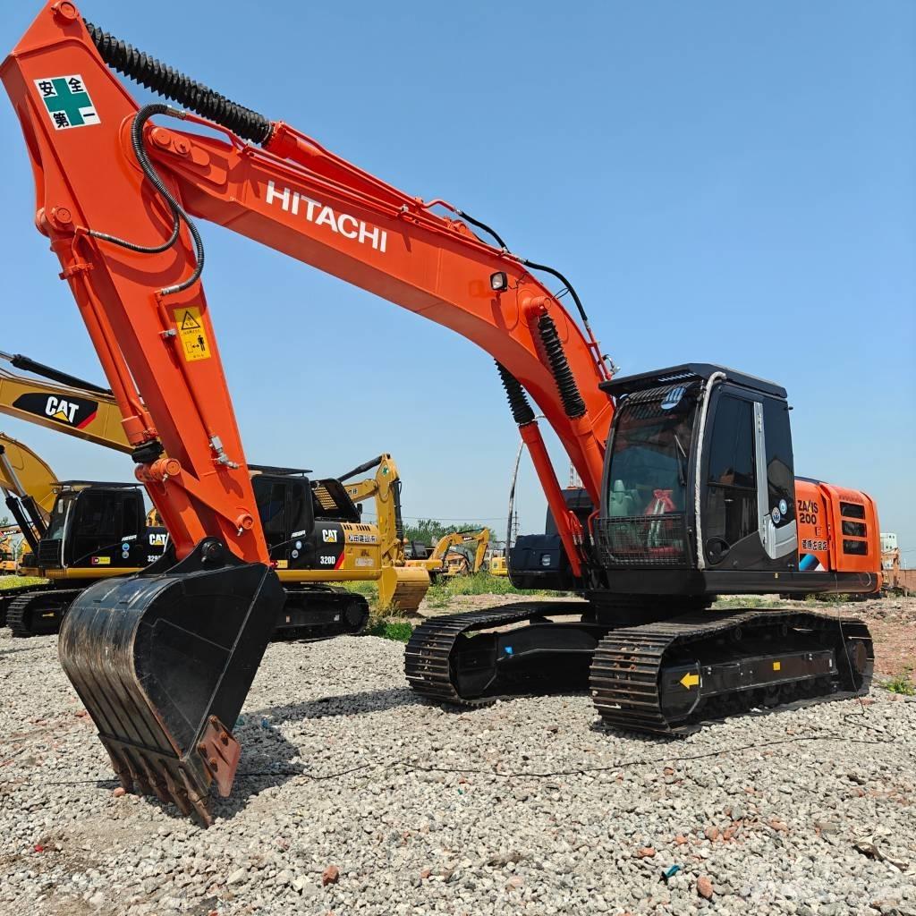Hitachi 200-3 Lánctalpas kotrók