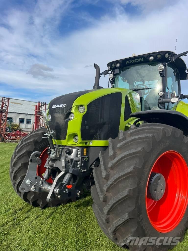 CLAAS AXION 930 Traktorok