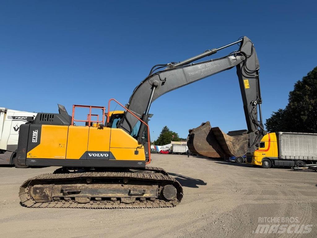 Volvo EC220 EL Lánctalpas kotrók