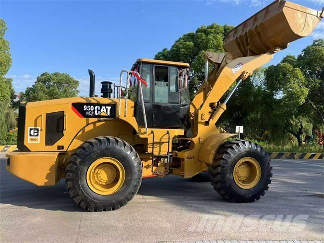 CAT 950 G Gumikerekes homlokrakodók