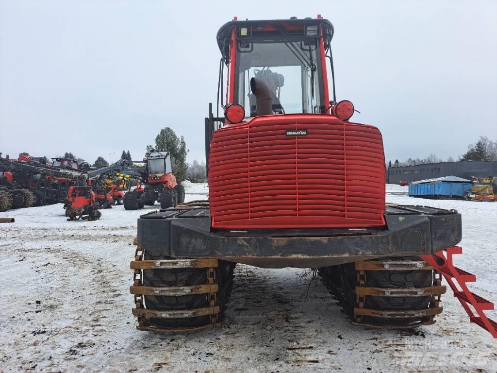 Komatsu 865 Kihordók