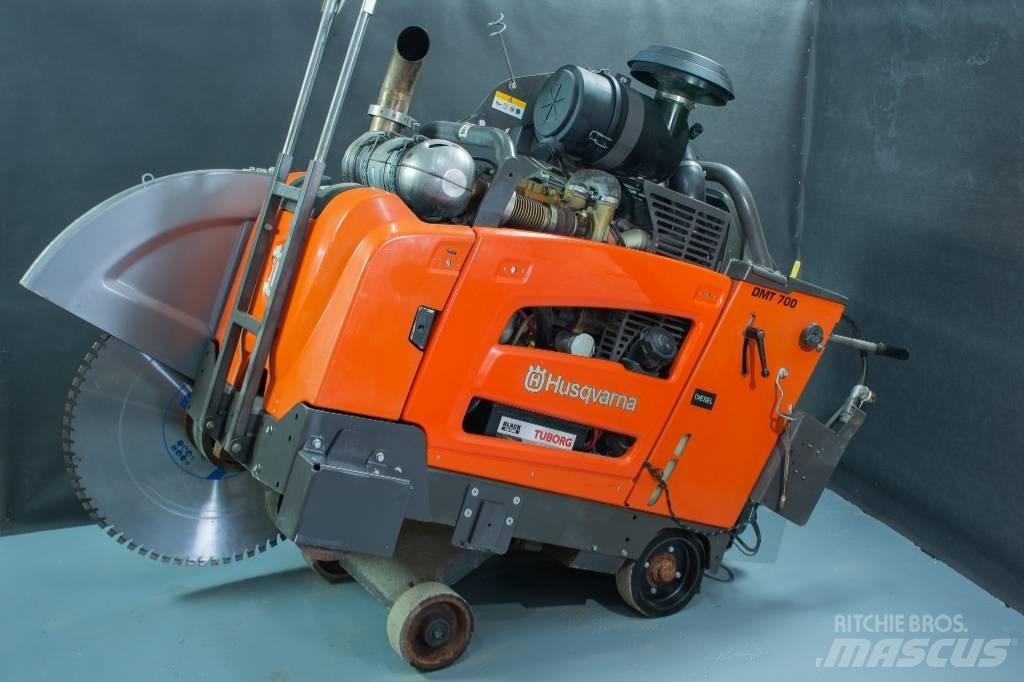 Husqvarna FS7000DL Kő és Betonvágó eszközök