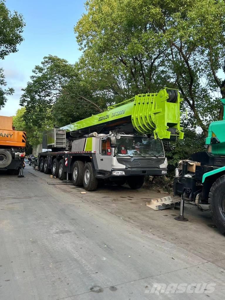 Zoomlion ZAT 2200 V Terepdaruk